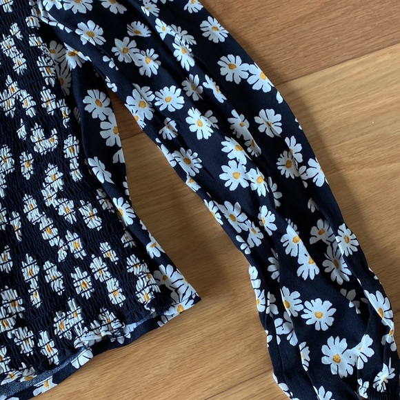 Reformation Daisy Chain Reign Top - 6/ Small - Picture 8 of 9